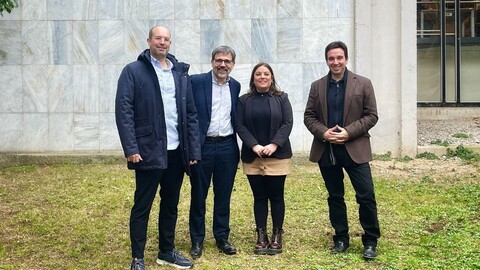Josep Cañabate; Ricard Esteban; Maria Barcons i Santi Robert